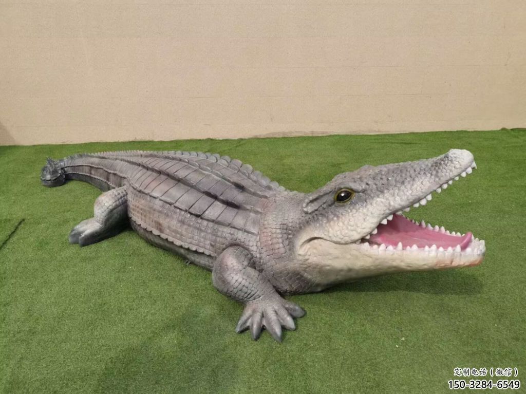 彩繪玻璃鋼鱷魚雕塑 仿真動物雕塑 步行街擺件
