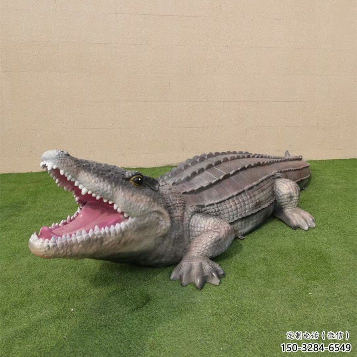 玻璃鋼抽象鱷魚雕塑 店門口彩繪雕塑 步行街?jǐn)[件