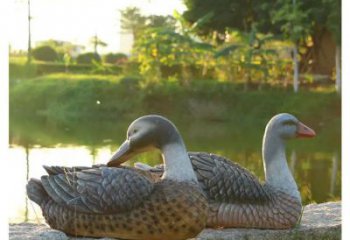 彩繪鴛鴦雕塑 仿真雕塑 步行街擺件