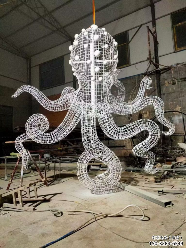 農(nóng)村烏賊雕塑，鏤空海洋雕塑，抽象效果