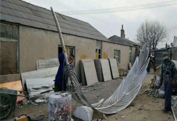 仿古羽毛雕塑 騰飛草地小品 房地產雕塑