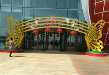 蝴蝶拱門雕塑，鏤空烤漆效果，不銹鋼小區(qū)標識雕塑