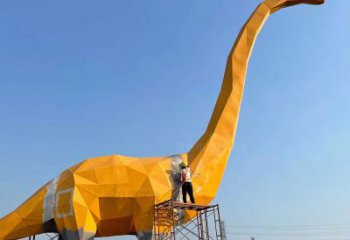 恐龍雕塑工廠優(yōu)選，城市裝飾，景觀烤漆恐龍雕塑供給