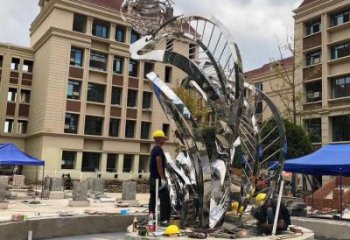 鏡面樹葉雕塑點擊，陸地擺件，不銹鋼鏡面樹葉雕塑預(yù)定