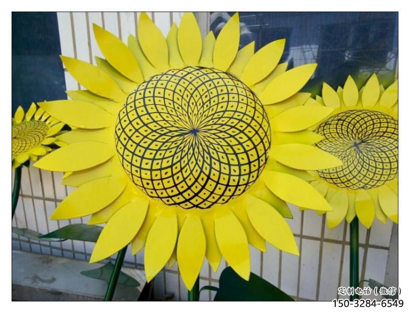 滁州抽象花籃雕塑展品，小區(qū)雕塑，葵花花籃雕塑工程制作精選