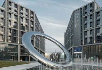 酒泉水簾圓環雕塑，直噴式旱地水景噴泉雕塑