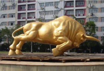 東方風景區開荒牛雕塑