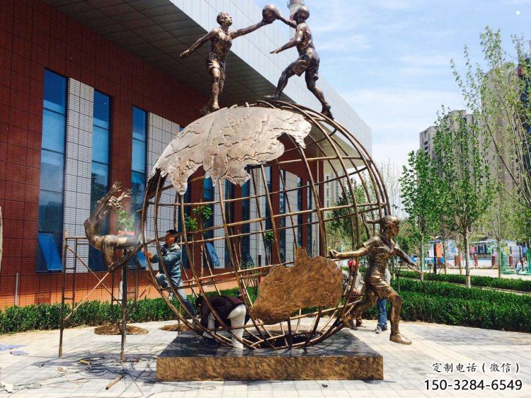 鷹潭地球儀雕塑選定，拉絲工藝，地球儀人物雕塑預定