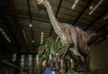 巴音郭楞戶外恐龍雕塑通用，多彩藝術(shù)，景觀玻璃鋼恐龍雕塑供應